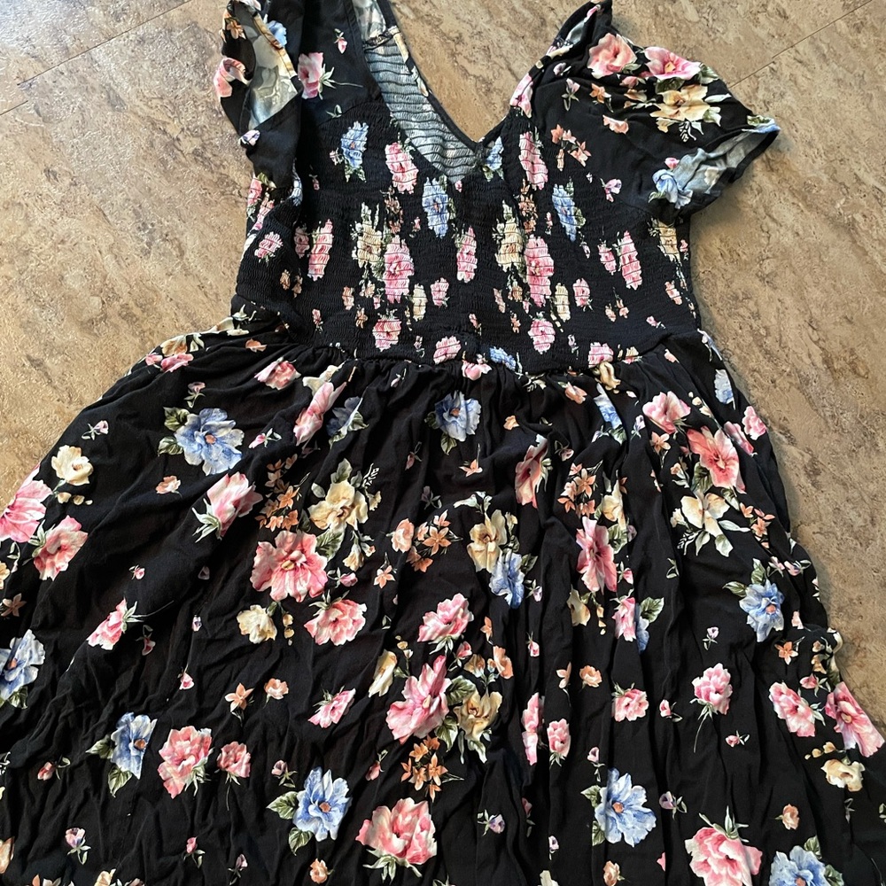 Torrid floral dress size 1